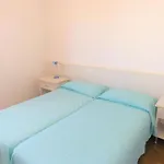 Comfy Flat With Pool In *