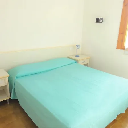 Comfy Flat With Pool In Apartamento