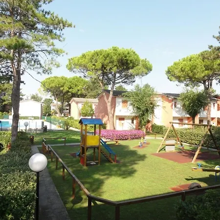 Apartamento Comfy Flat With Pool In