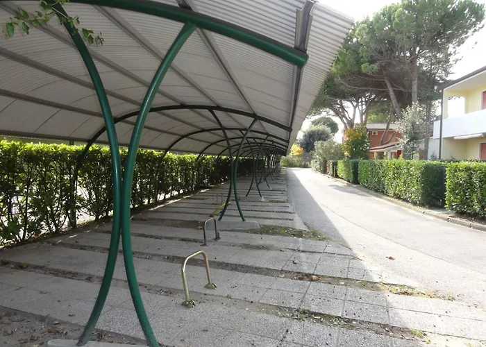 Comfy Flat With Pool In Апартаменты Бибионе